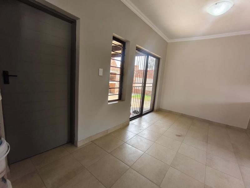 3 Bedroom Property for Sale in Waterval East North West